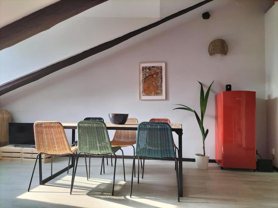 Charming Attic In Centre Apartment *